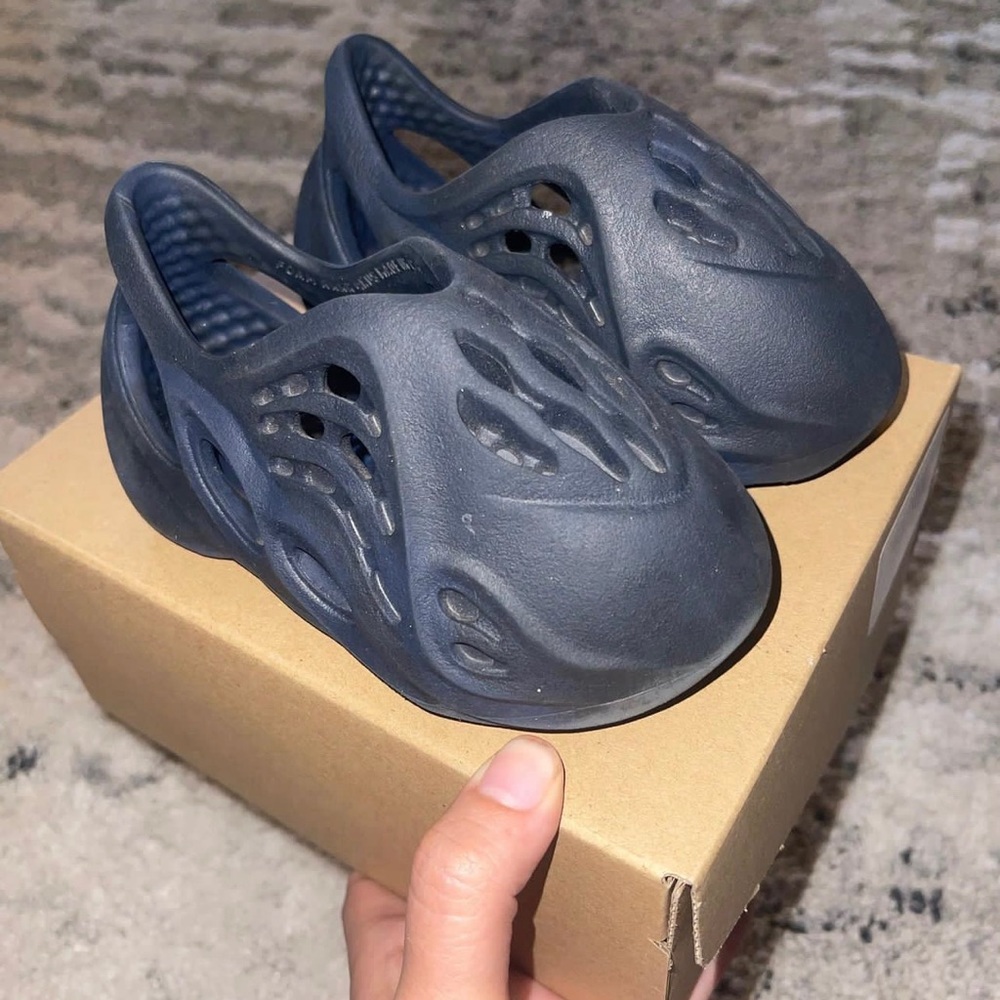 Yeezy foam runner